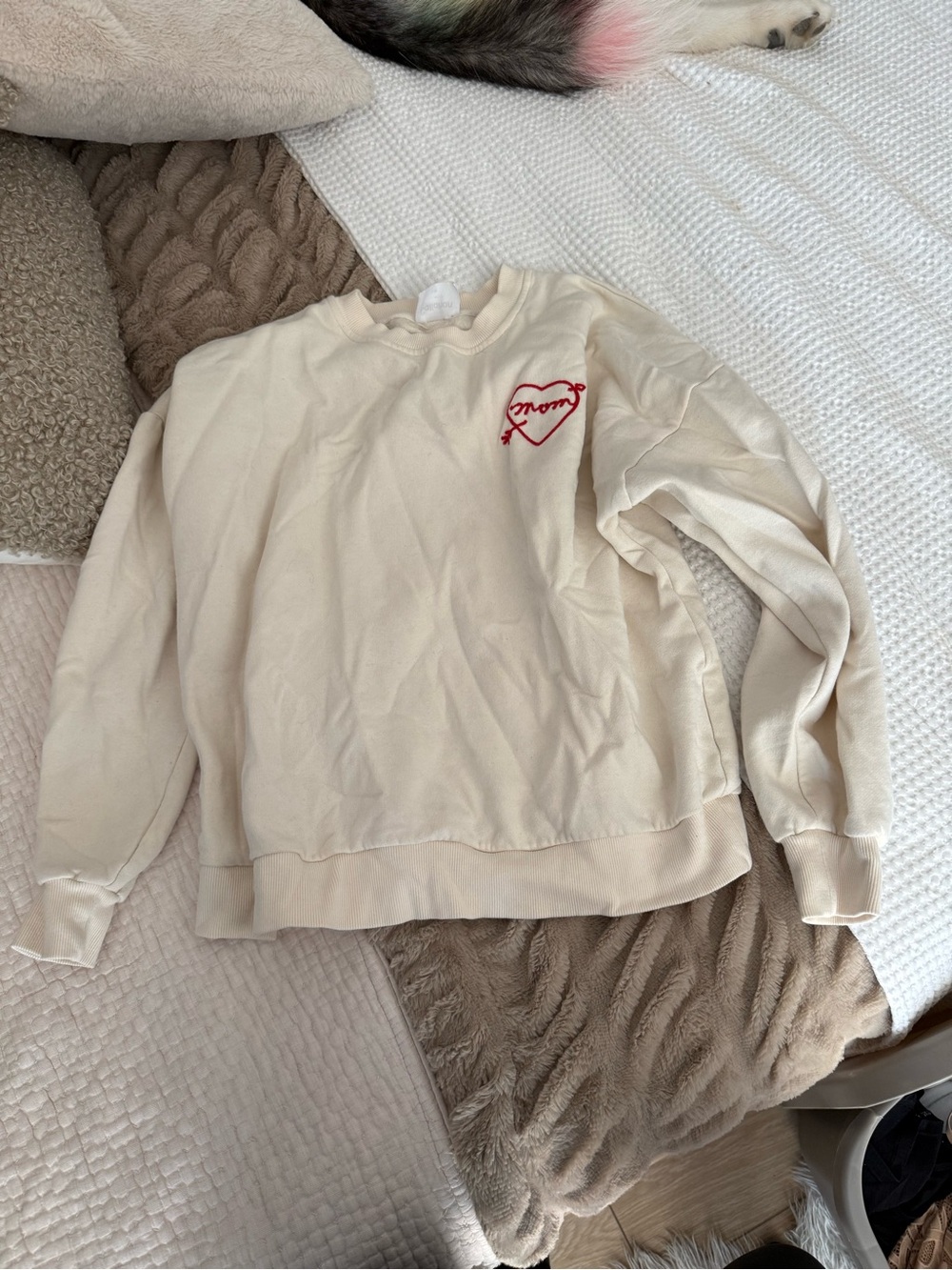 Callahan Cream Crewneck Sweatshirt with Red Heart Script
